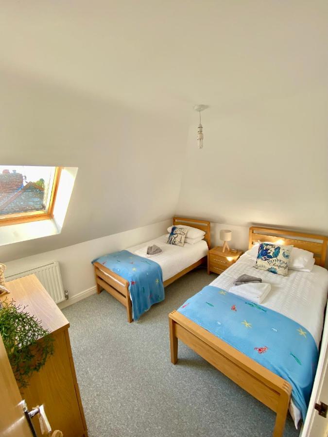 Swanage Holiday Penthouse Apartment, Moments From Beach And Town, On Site Parking, Fast Wifi, Sleeps Up To 6, Rated Exceptional מראה חיצוני תמונה